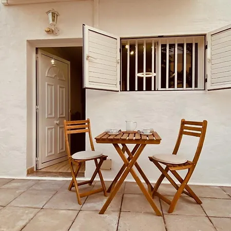 Comfortable Flat Close To The Apartment *