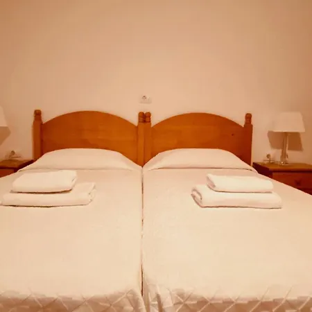 Comfortable Flat Close To The شقة *